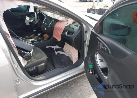 2021 Chevrolet Malibu Fwd Lt из США, поврежденный, VIN 1G1ZD5ST6MF013721